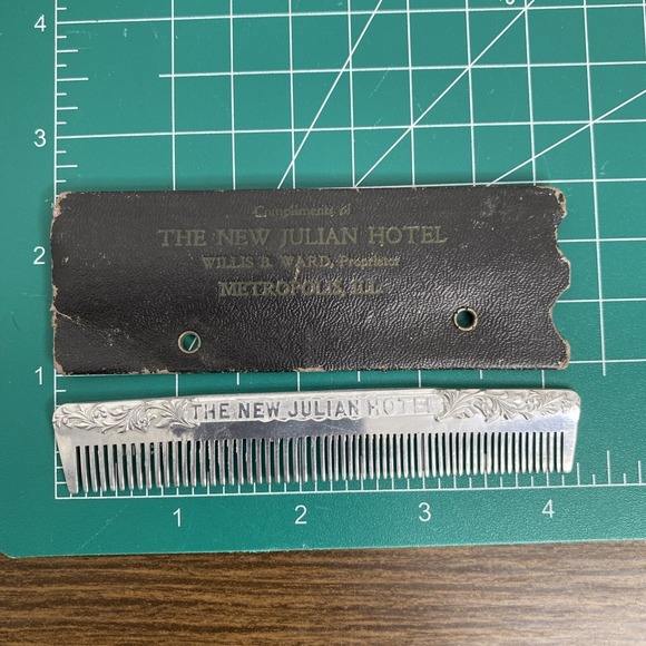 VTG Metropolis IL - The New Julian Hotel Advertising  4" Aluminum Hair Comb - Picture 11 of 12